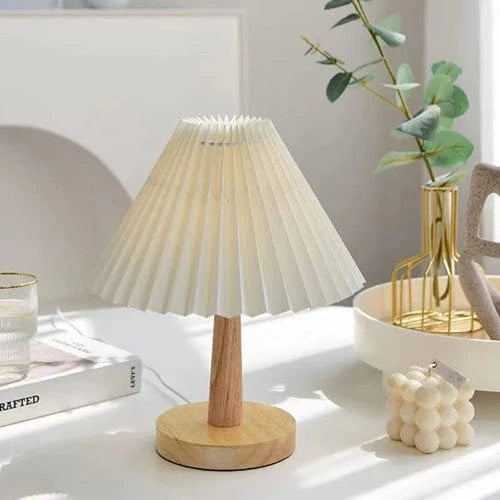 Lampe de table en bois blanche