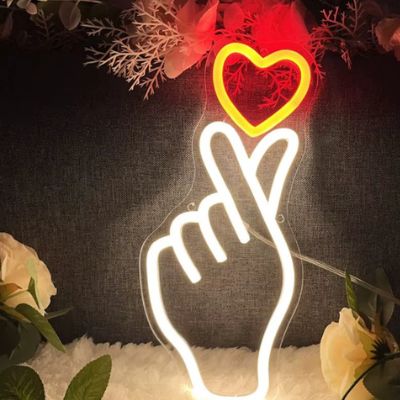 neon led main coeur chic